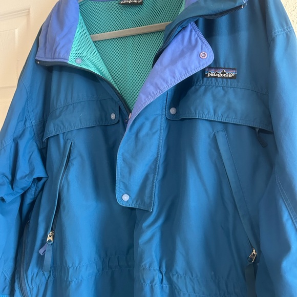 Patagonia Other - Patagonia Teal and Blue Mesh Jacket